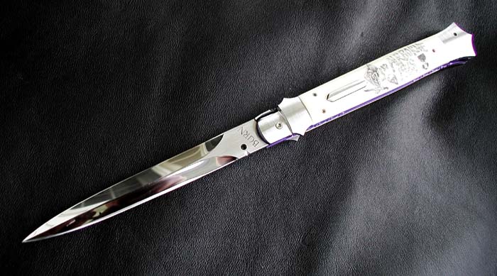 Custom handcrafted switchblades and stilettos