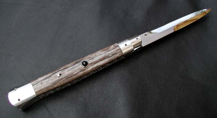 Custom handcrafted switchblades and stilettos