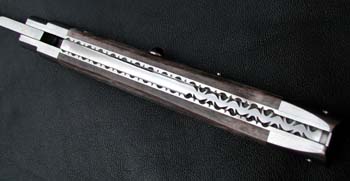Custom handcrafted switchblades and stilettos