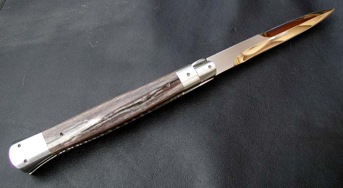 Custom handcrafted switchblades and stilettos