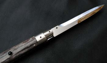 Custom handcrafted switchblades and stilettos
