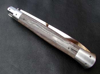 Custom handcrafted switchblades and stilettos