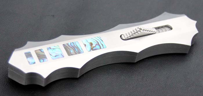 Custom handcrafted switchblades and stilettos
