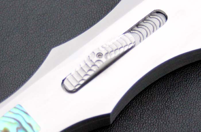 Custom handcrafted switchblades and stilettos