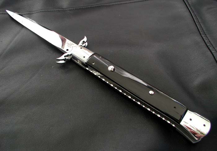 Custom handcrafted switchblades and stilettos