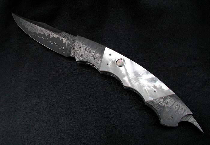 Custom handcrafted switchblades and stilettos
