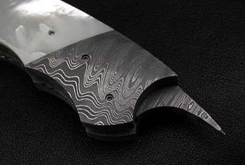Custom handcrafted switchblades and stilettos